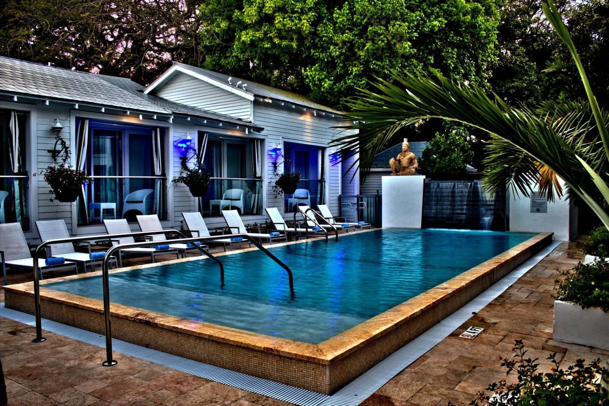 The Saint Hotel Key West, Autograph Collection, Adult Only Exterior photo